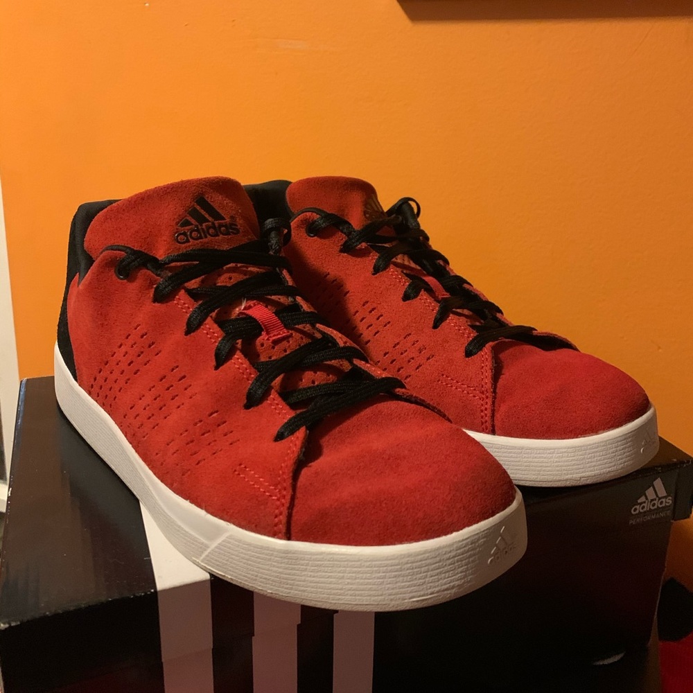 derrick rose lakeshore shoes